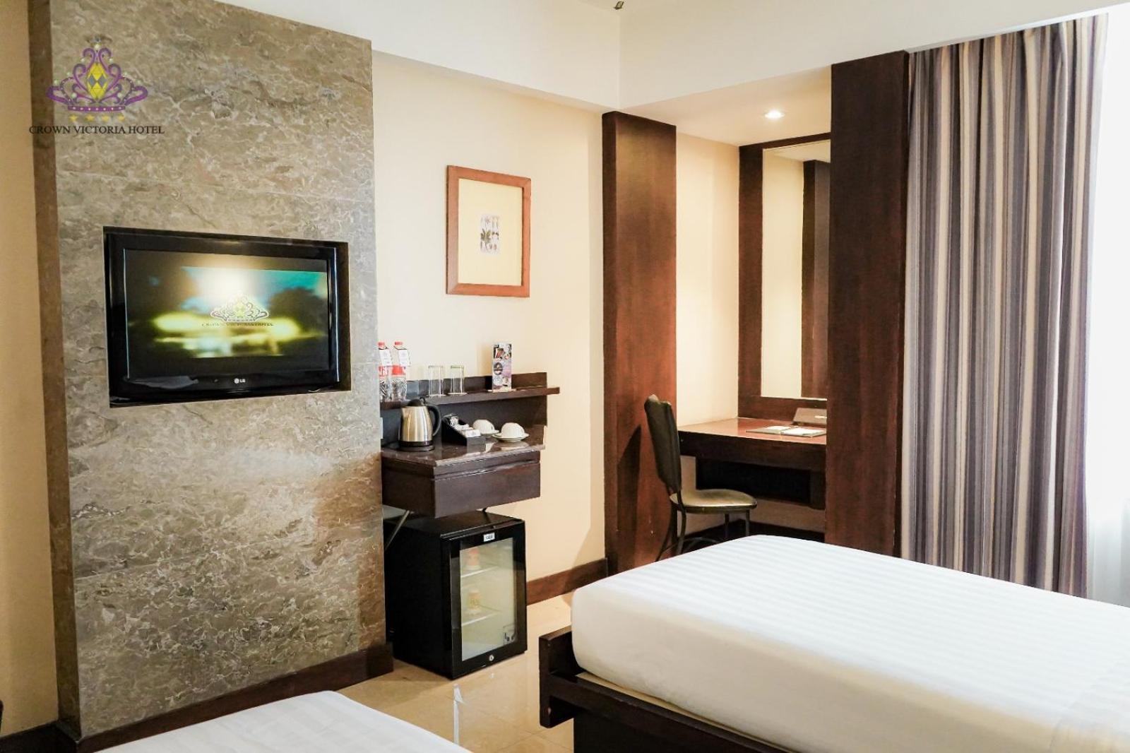 Crown Victoria Hotel Tulungagung Luaran gambar