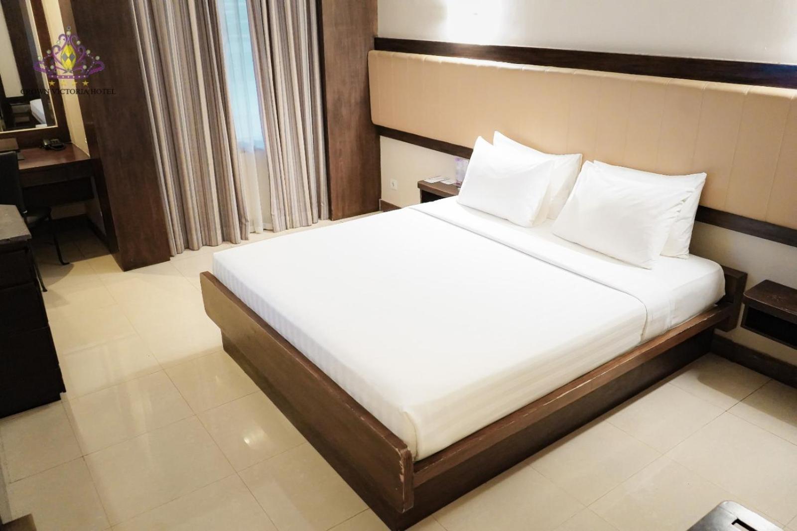 Crown Victoria Hotel Tulungagung Luaran gambar
