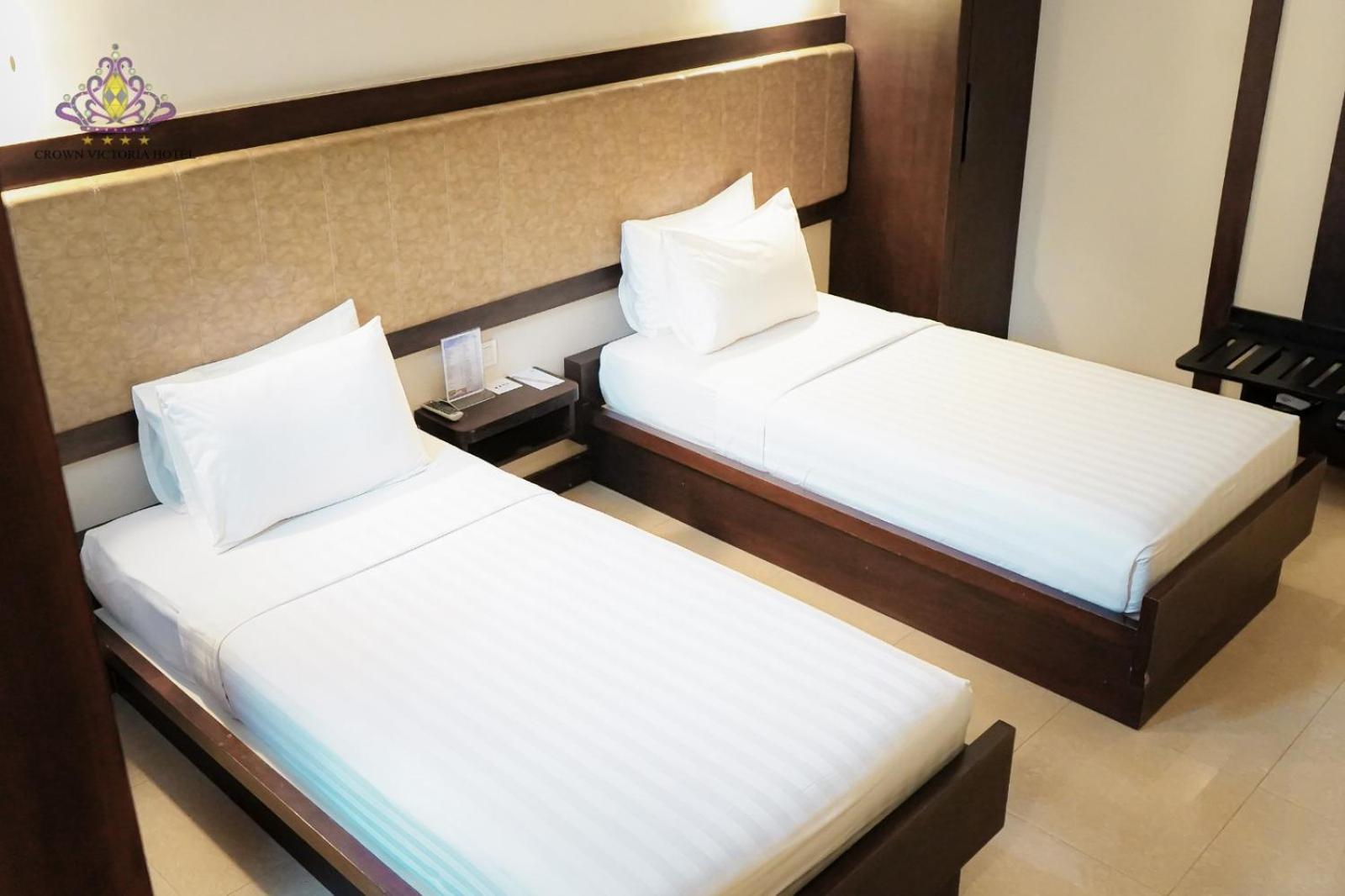 Crown Victoria Hotel Tulungagung Luaran gambar
